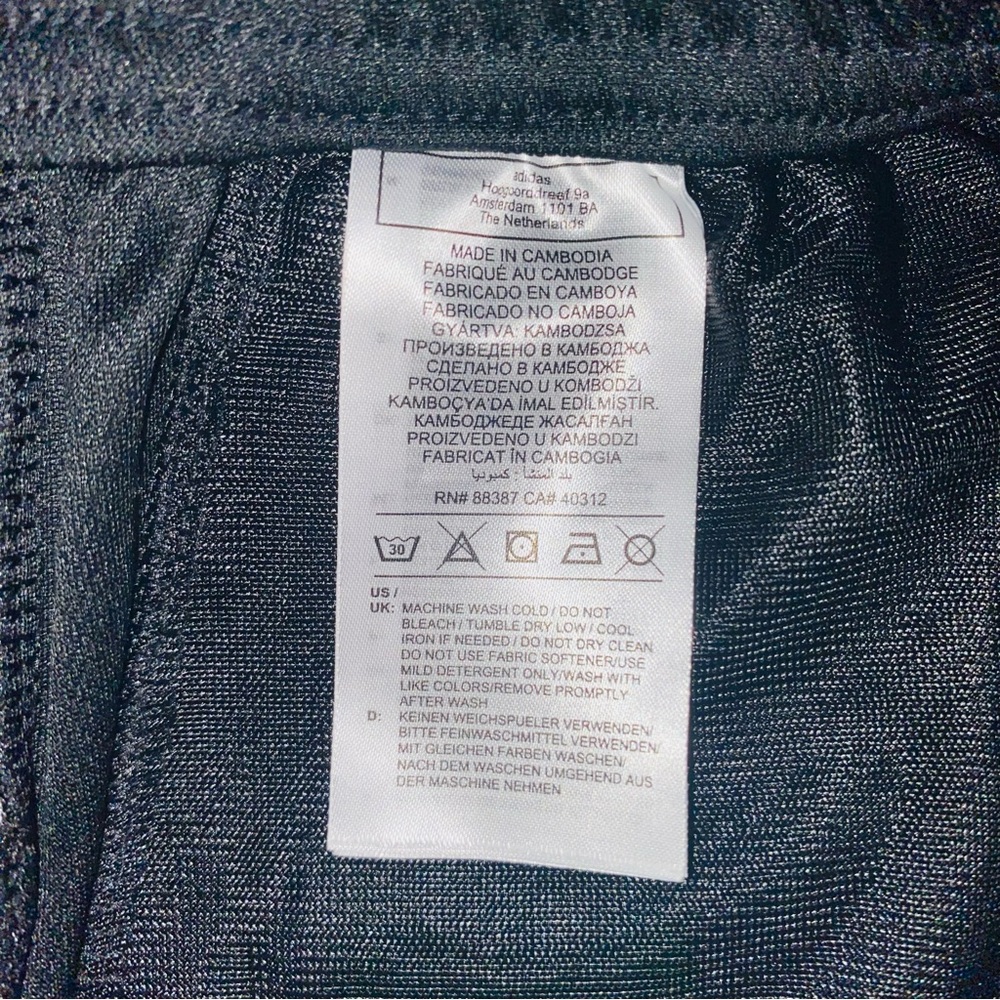 adidas Black Shorts with zippered front pockets. - Picture 3 of 4